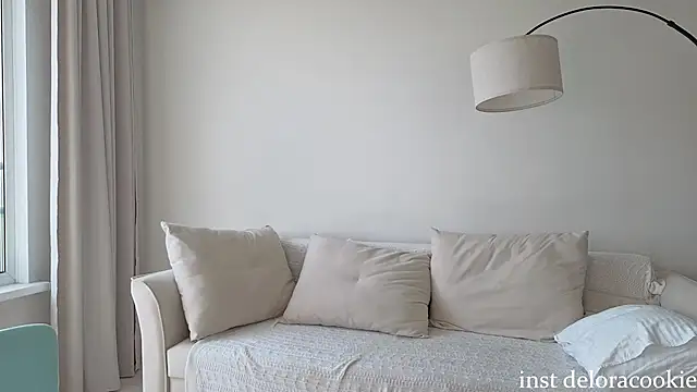 delorathecookiee live cam