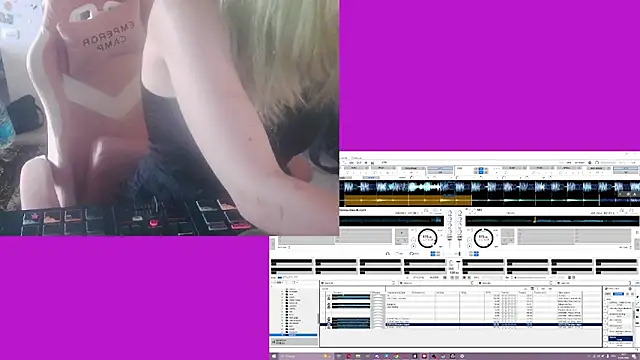 Green_angel1808 webcam
