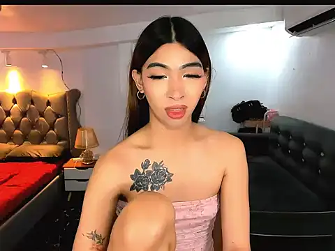 yourdreamgoddes live cam