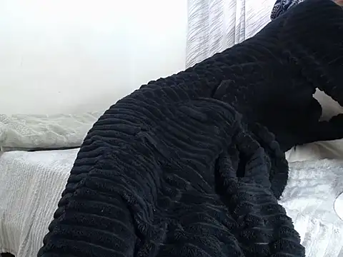 KinkyJXxX webcam