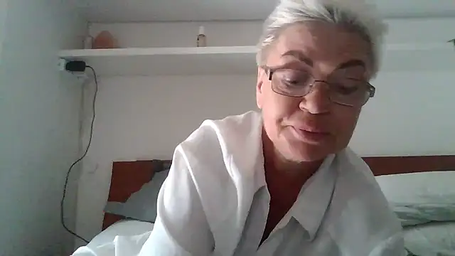 LindaL webcam