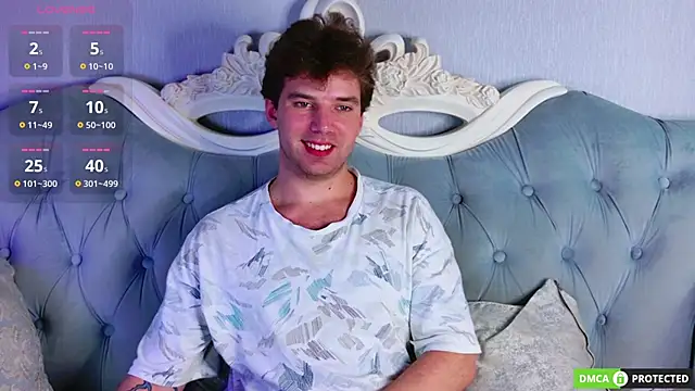 ArthurMeyers live cam on StripChat