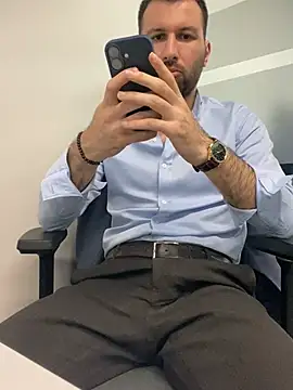 speddy34 (M young) - Show dick