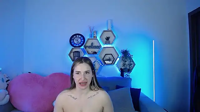 SabrinViolet live cam