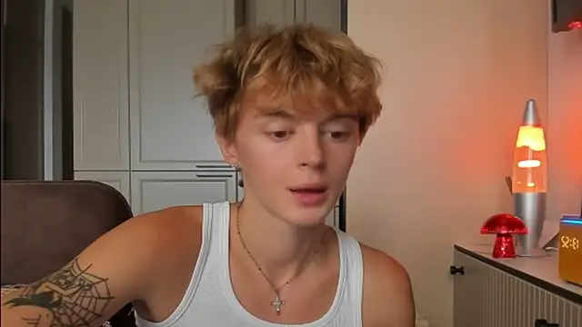 angelAndyy webcam