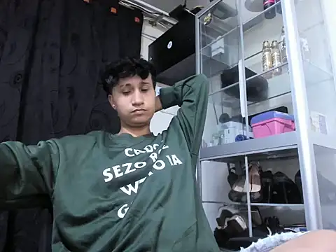 Im_Milan_Rs webcam