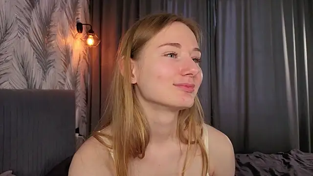 elvinarose - ElvinaRose's free webcam - UK Sex Cams
