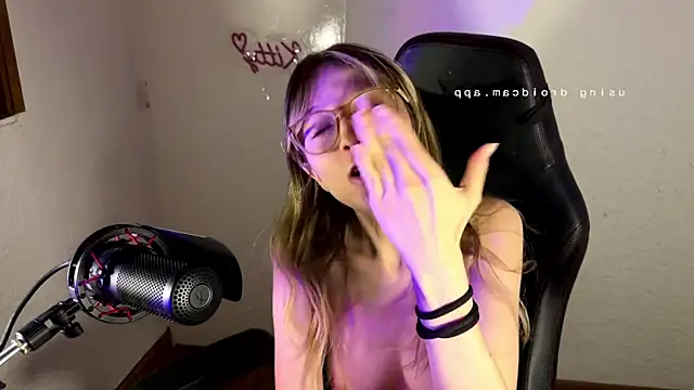 ReenKitty webcam