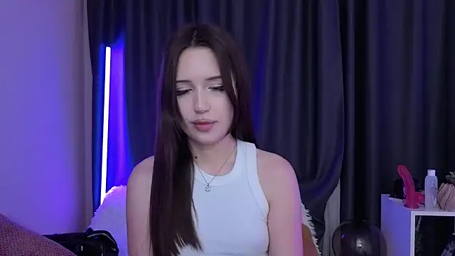 BlackEyesGirl webcam