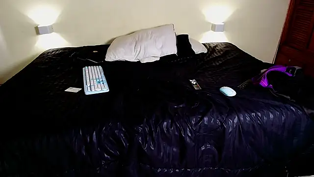jordan_mm420 live cam