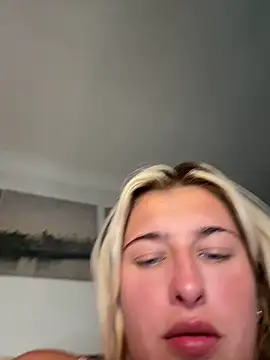 BabyBluexox webcam