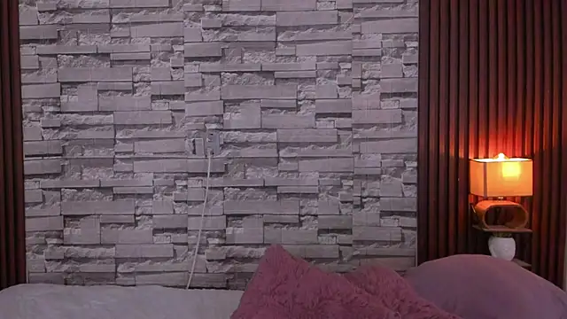 sophia_deluxe18 webcam