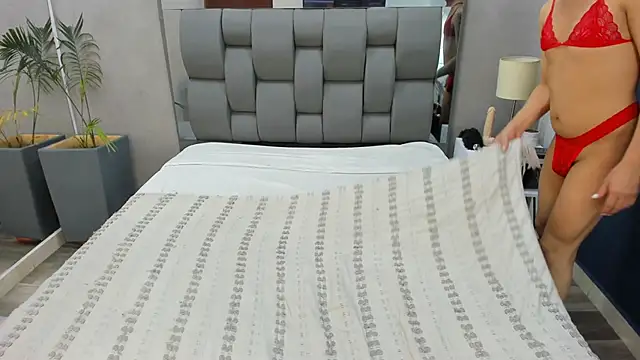 Daphne_Leia webcam