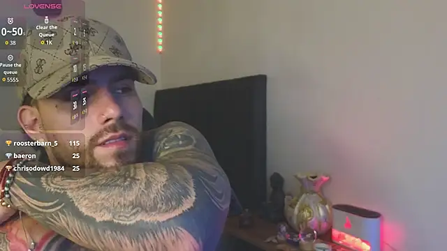 Ades_Lowe webcam