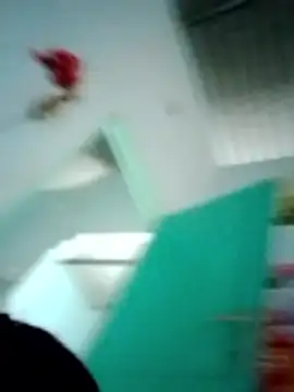 EmilyShow_96 webcam