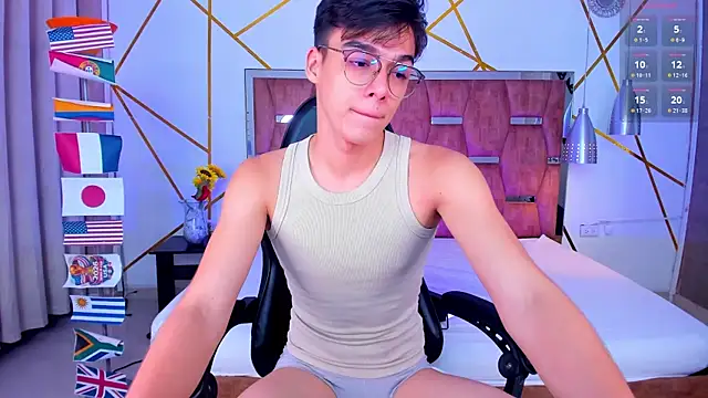 Tarpely - Male webcam sex chat