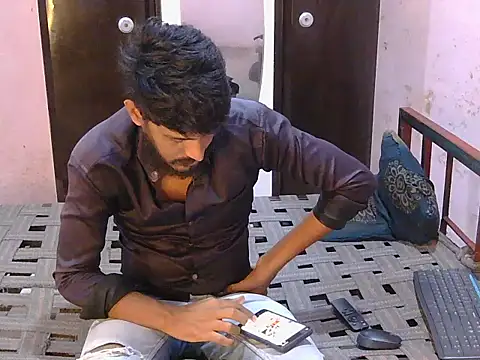 HotXKrish live cam