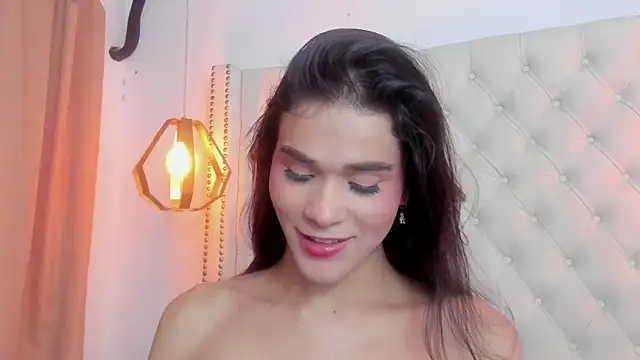 Niala781 - Trans webcam sex chat