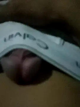 bebeboi016 live cam on StripChat