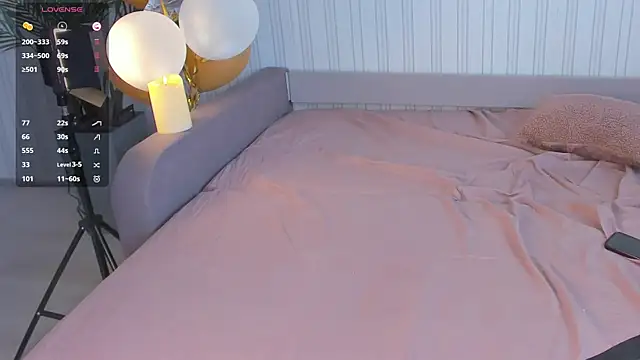 JesikaLooove live cam on StripChat