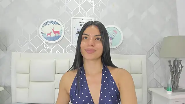 naia_cox webcam