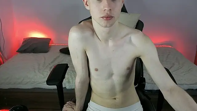 lucidangelok1 live cam on StripChat