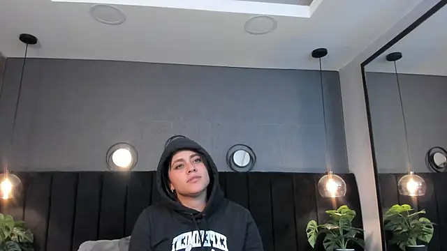 alejandra__garcia webcam