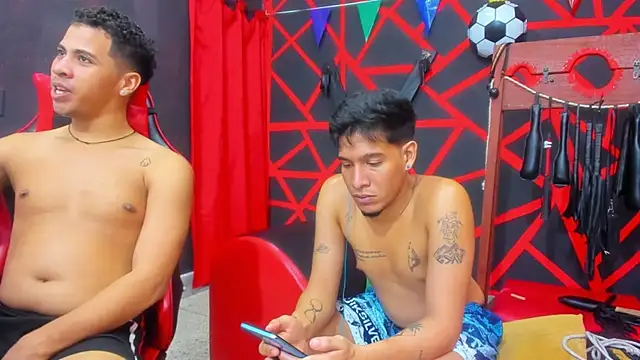 Mateo_and_Jose webcam