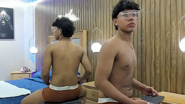 Johnny__bloom webcam