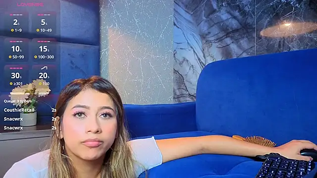 MaddyStonee_ webcam