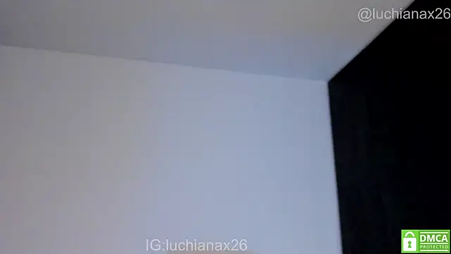 lucy26_ webcam