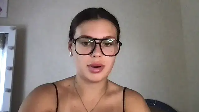 moonrisegoddess - MoonriseGoddess's free webcam - UK Sex Cams
