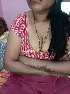KannadaTamilTeluguBeauty live cam on StripChat