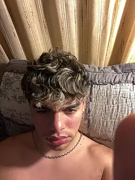 elmen0r06 (M twink) - MILK