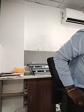 Desi_Lodo_Gujju_Boy webcam