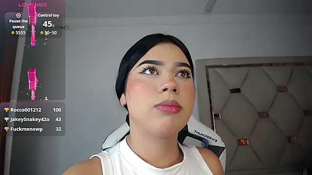 Ashley_piinkk_ webcam