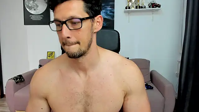 BrutusK08 webcam