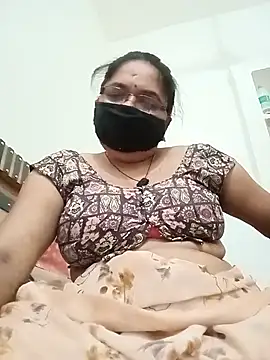 Menka_cut34 webcam