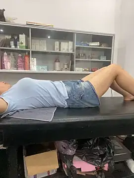 Ivy_Trix2 webcam