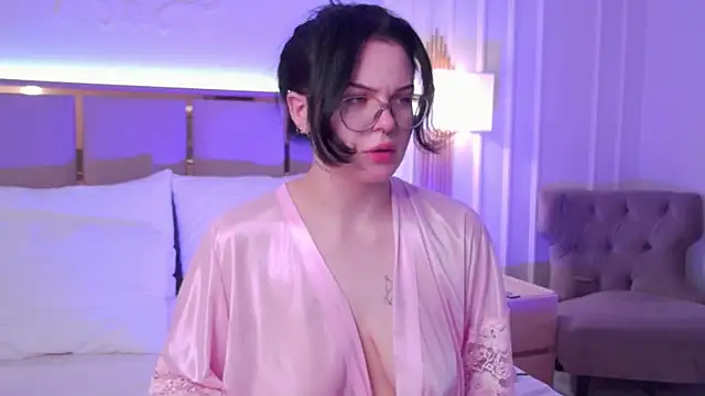 CindyMil webcam