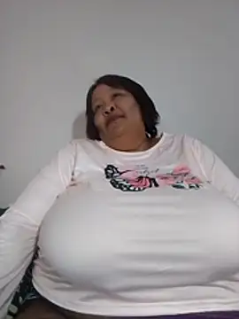nancy111 webcam