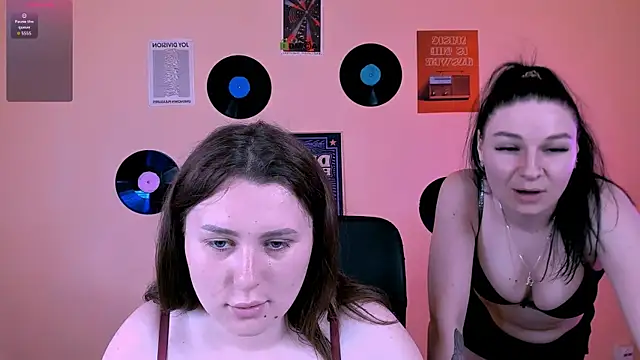 luna_noct webcam