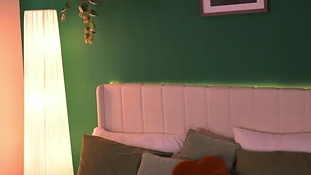 AmbersFlame webcam