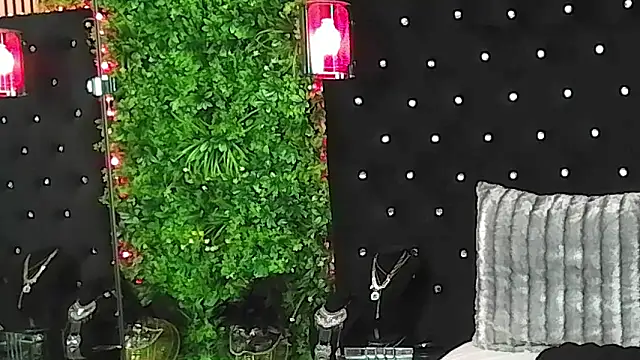 InannaStar webcam