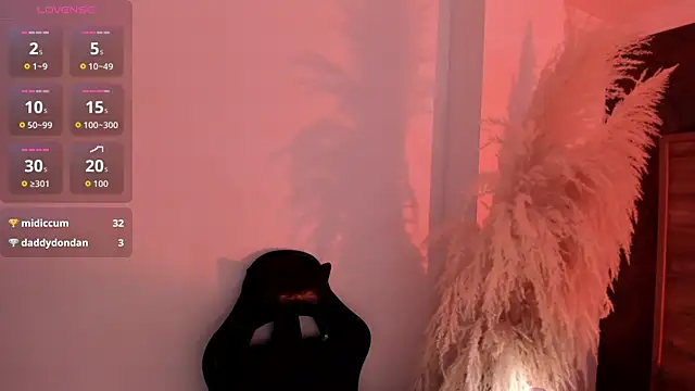 CristineRainn_ webcam