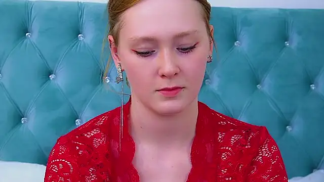 AgataFoxley live cam on StripChat