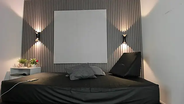 Watch Zafiiraa live on EroticFlix - High definition streams