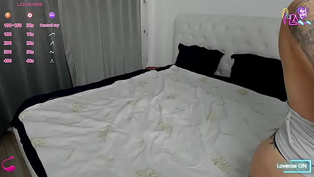 sexymorena23 webcam