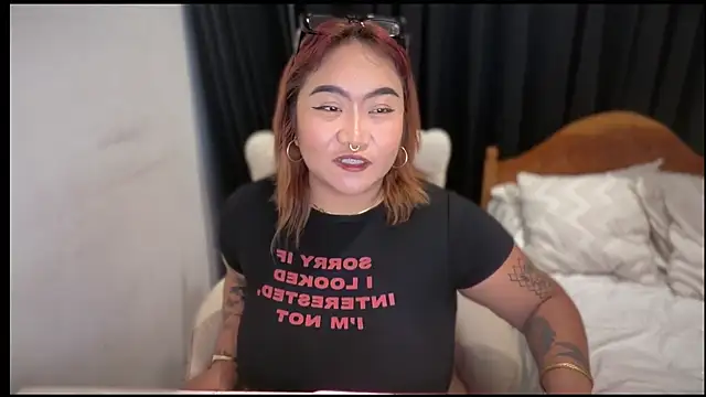 _XXXKittyTingles webcam