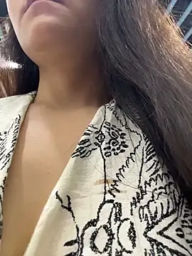 xiaochengzi505 live cam on StripChat